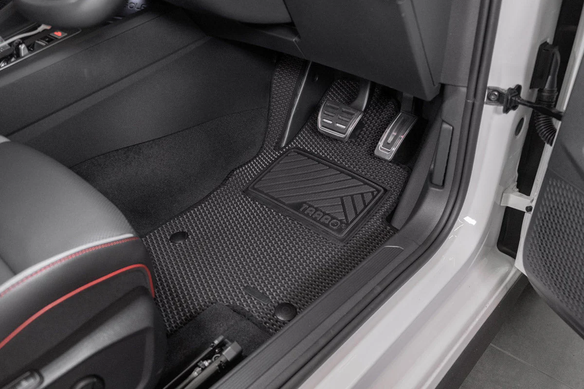 Volkswagen Golf Mk8 Mild Hybrid Hatchback (2019-Present) - Image 2